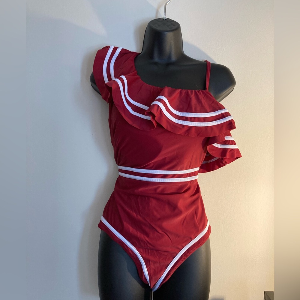 Red One-Shoulder Ruffle Swimsuit